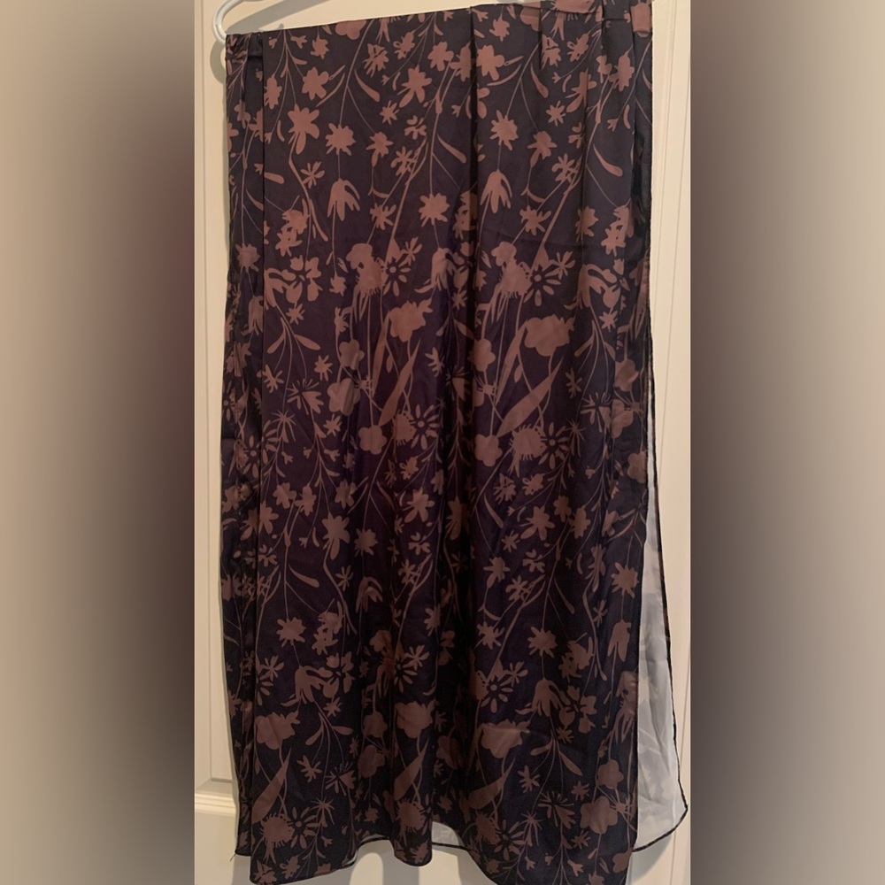 Brown floral foliage stretchy wrap scarf fabric